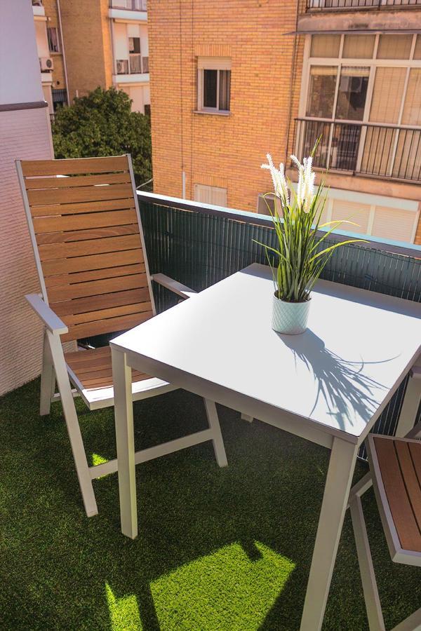 Triana Apartment Seville Exterior photo